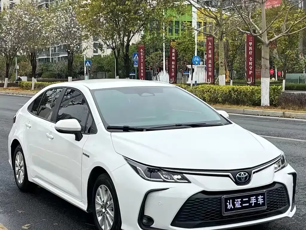 Toyota Corolla 2023 из CN, фото 8