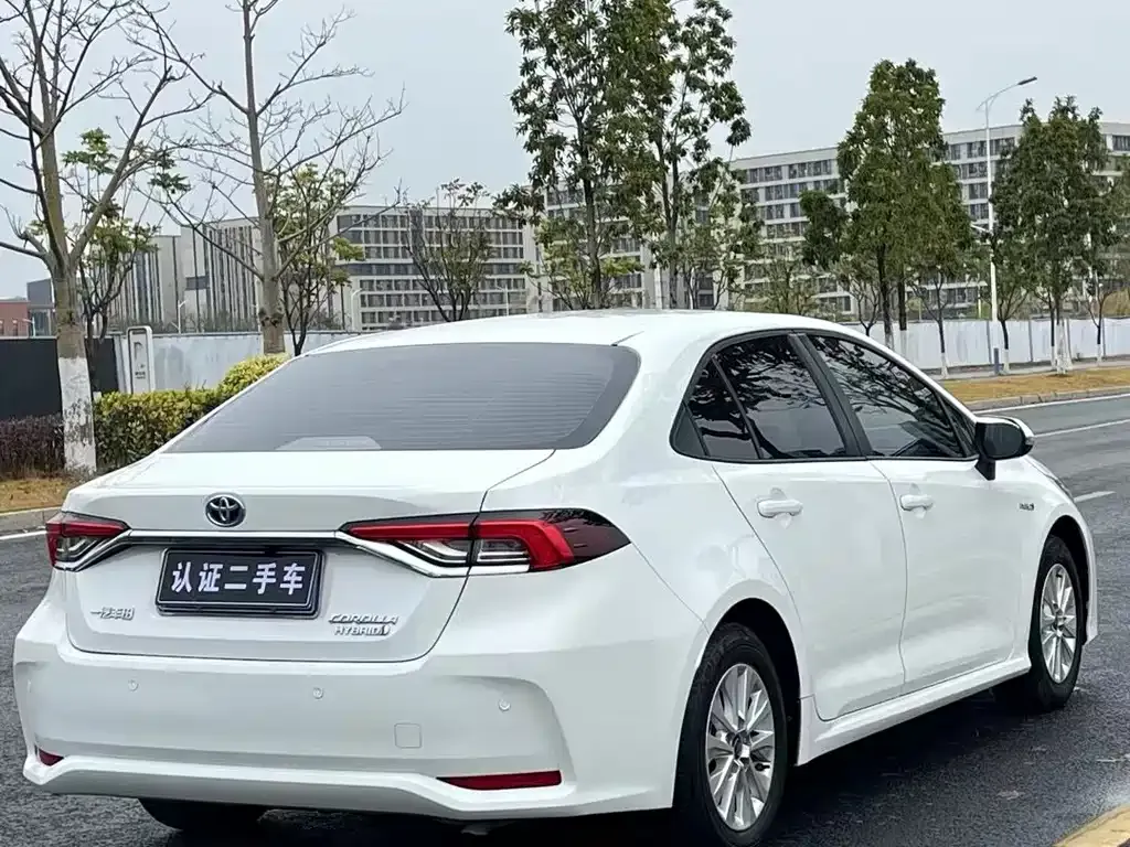 Toyota Corolla 2023 из CN, фото 9