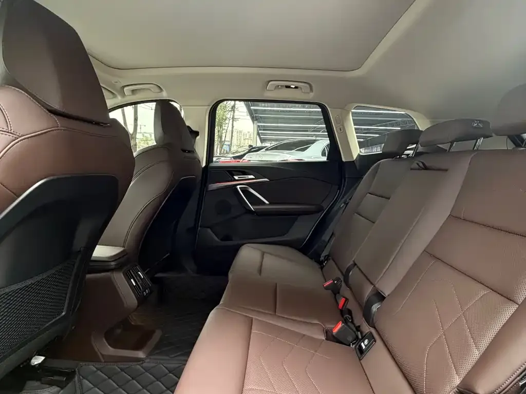 BMW X1 2024 из CN, фото 6