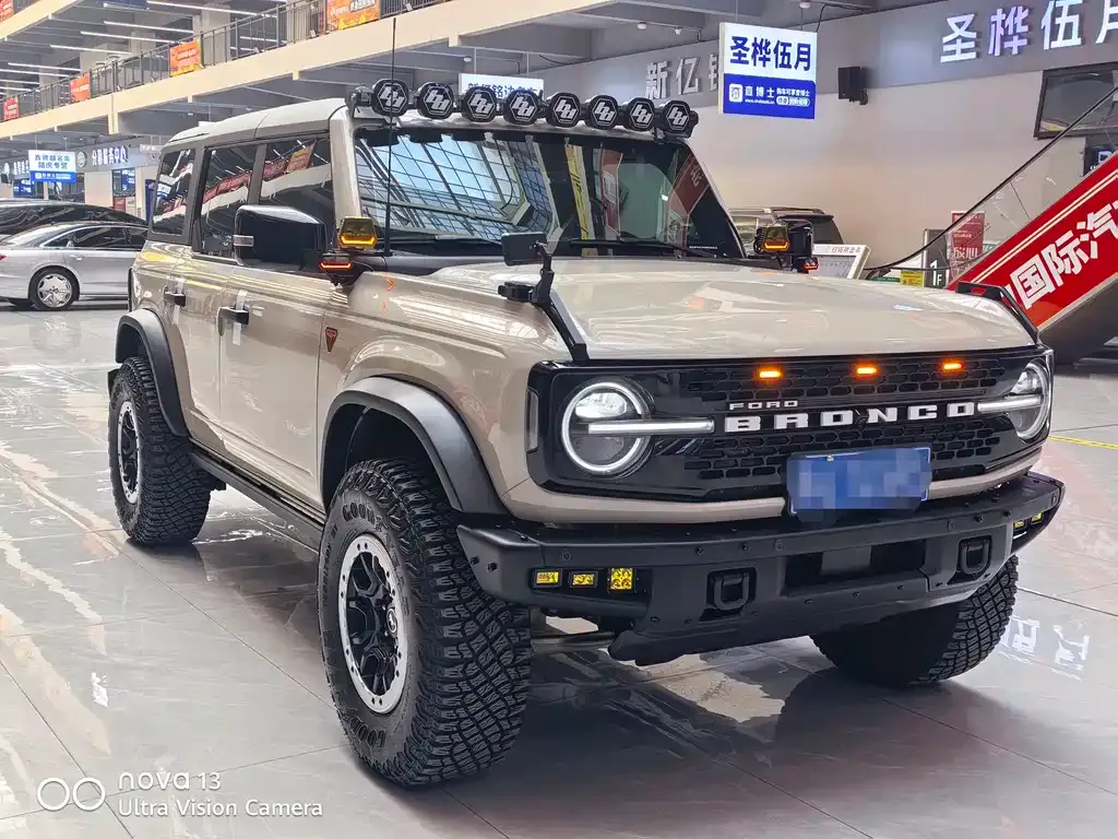 Ford Bronco 2024 из CN, фото 9