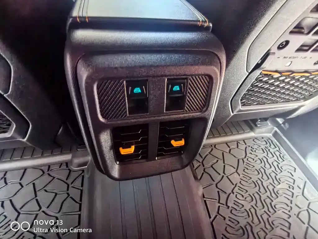 Ford Bronco 2024 из CN, фото 5