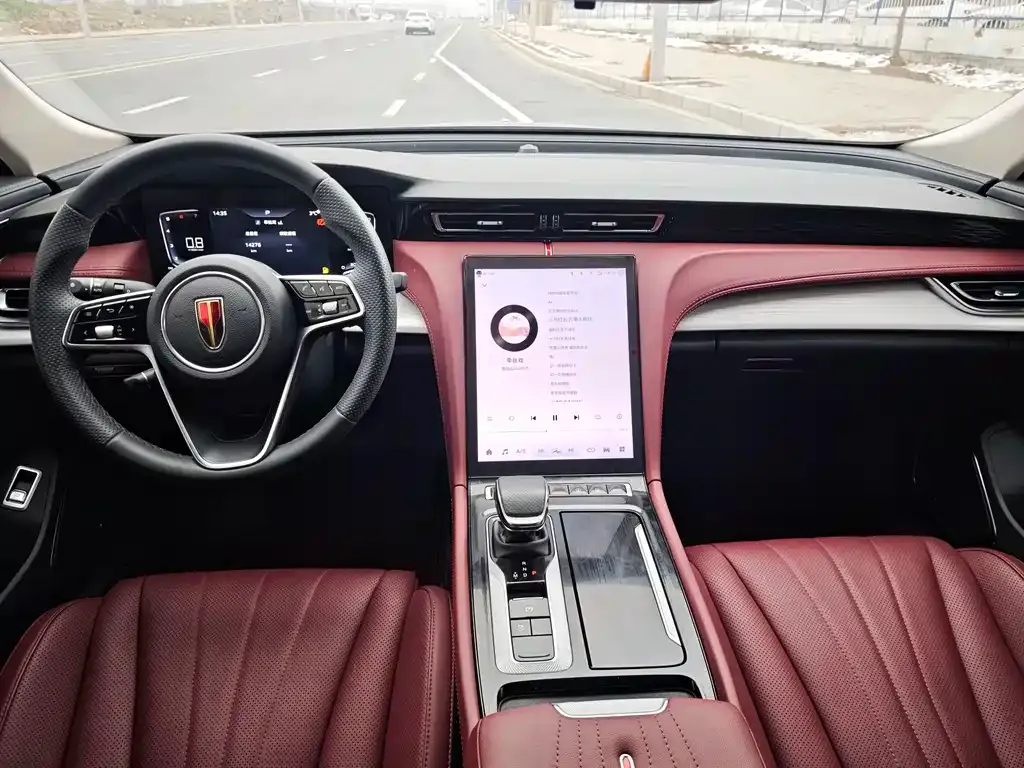 Hongqi H5 2025 из CN, фото 2