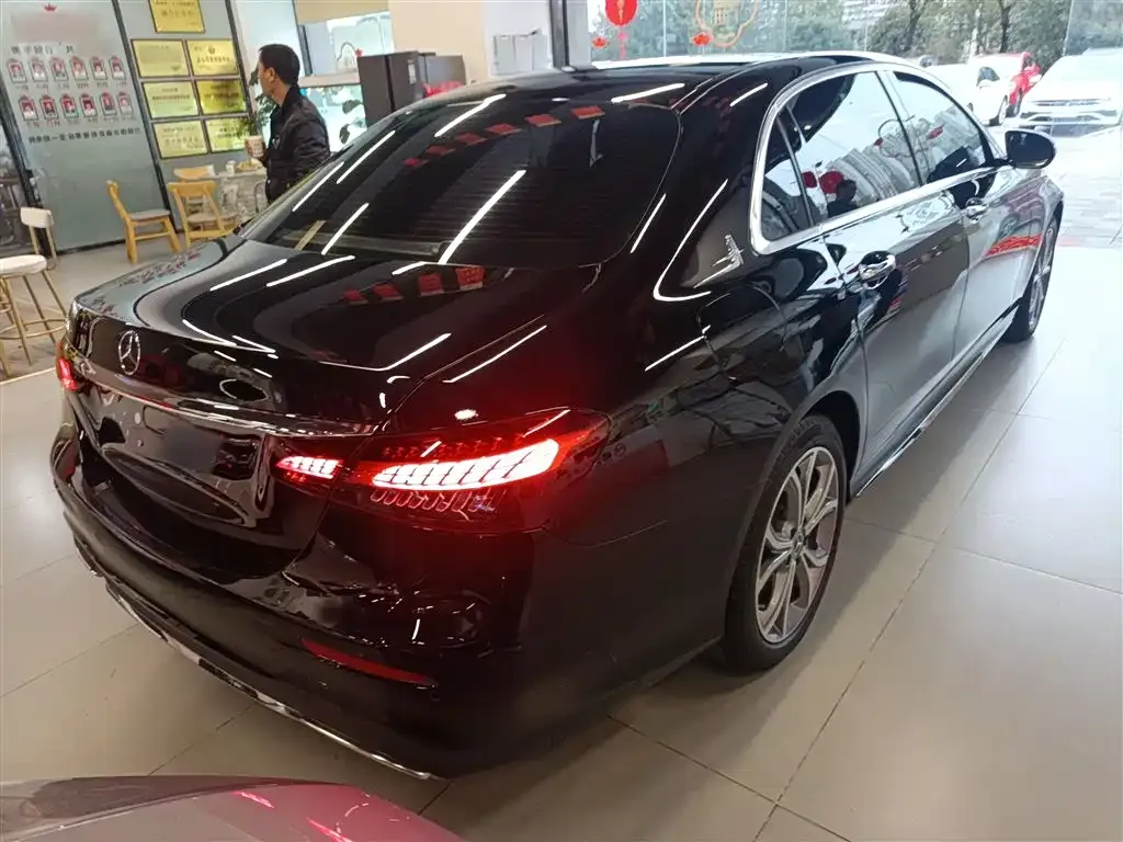 Mercedes-Benz E-Class 2022 из CN, фото 5