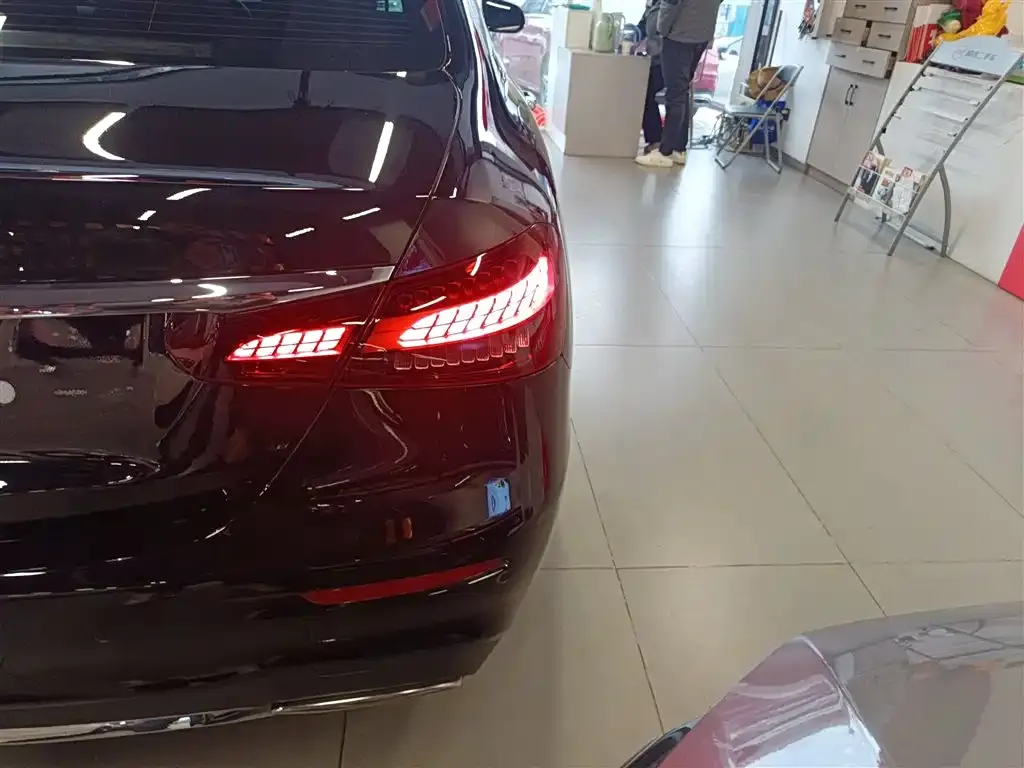 Mercedes-Benz E-Class 2022 из CN, фото 8