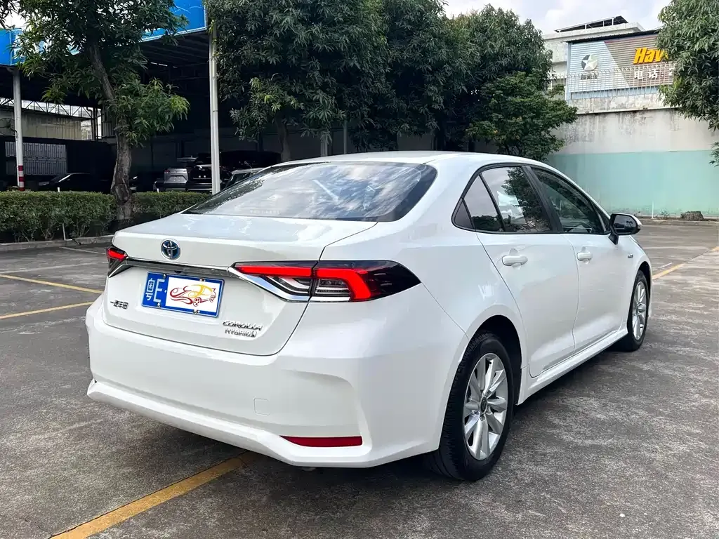 Toyota Corolla 2023 из CN, фото 8
