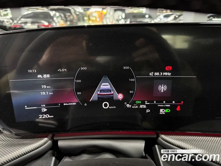 Audi Q5 2025 из KR, фото 10