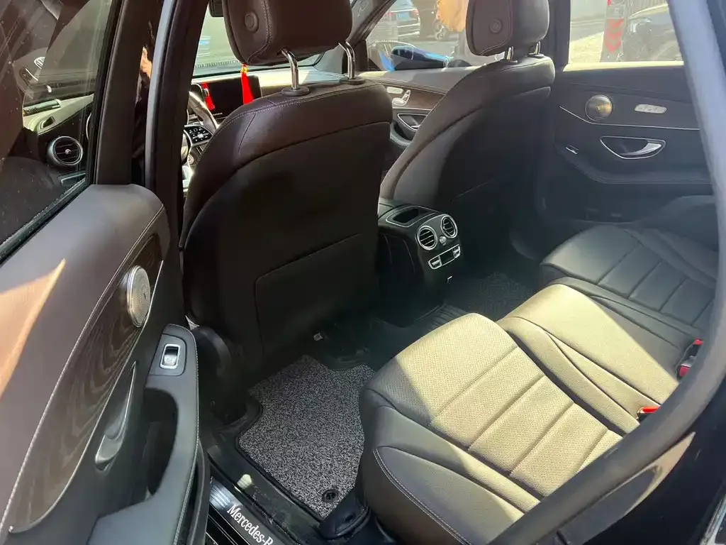 Mercedes-Benz GLC 2023 из CN, фото 8