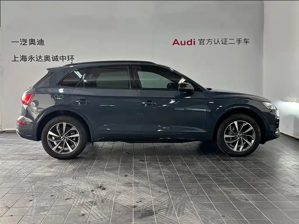 Audi Q5L 2023 из CN, фото 2