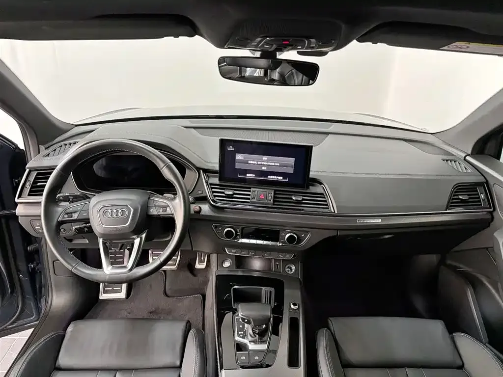 Audi Q5L 2023 из CN, фото 7