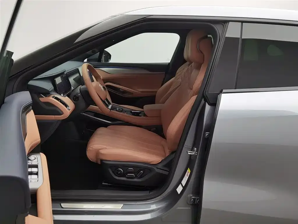 BYD L EV 2024 из CN, фото 5