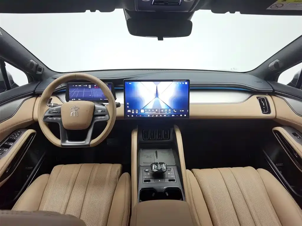 BYD L EV 2024 из CN, фото 10