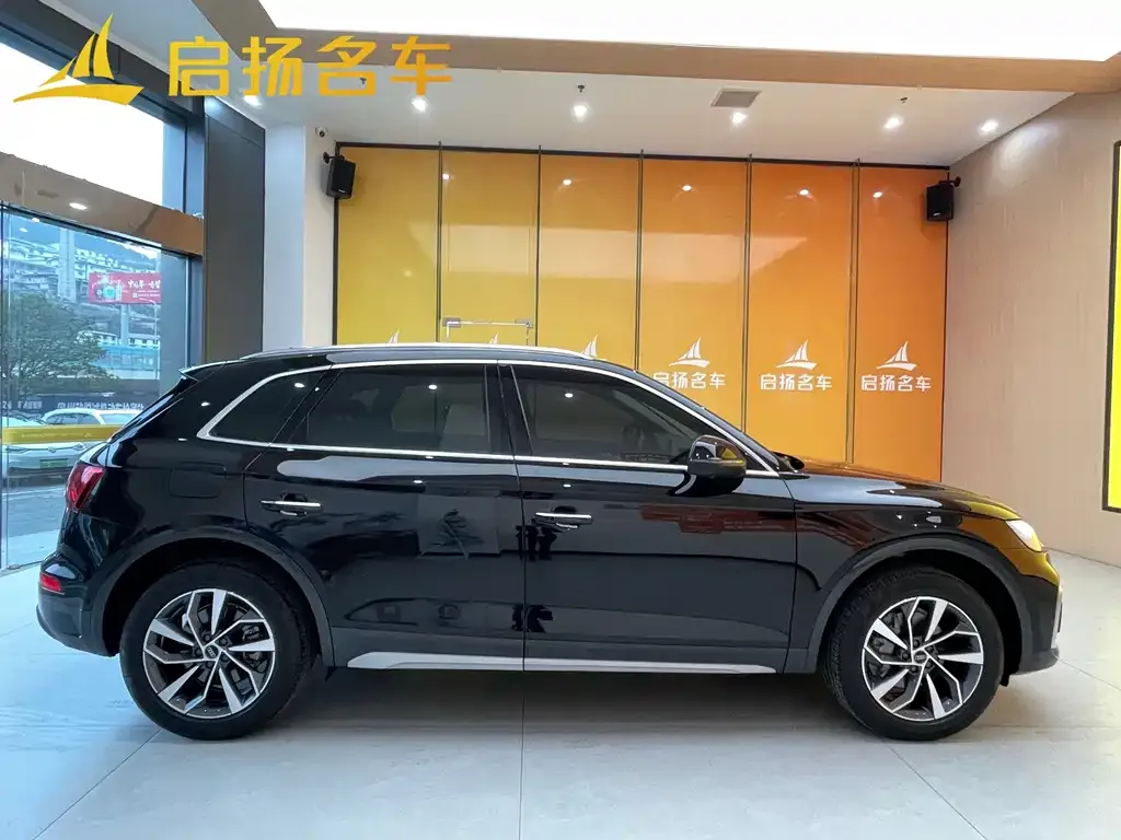 Audi Q5L 2022 из CN, фото 6