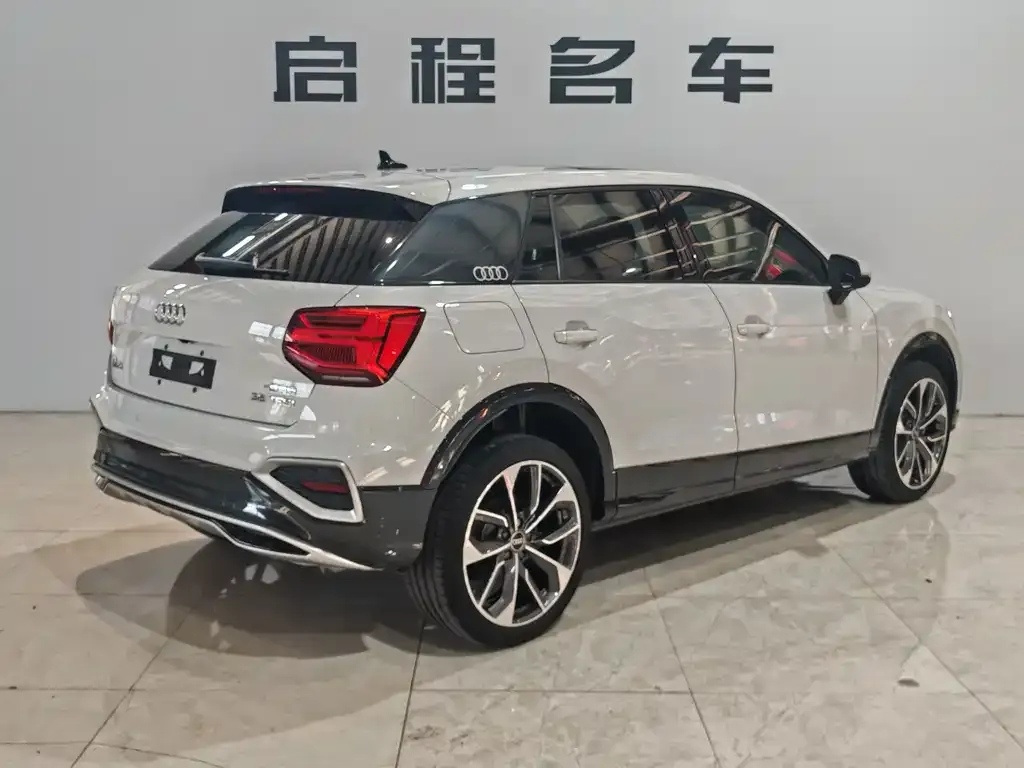 Audi Q2L 2022 из CN, фото 5
