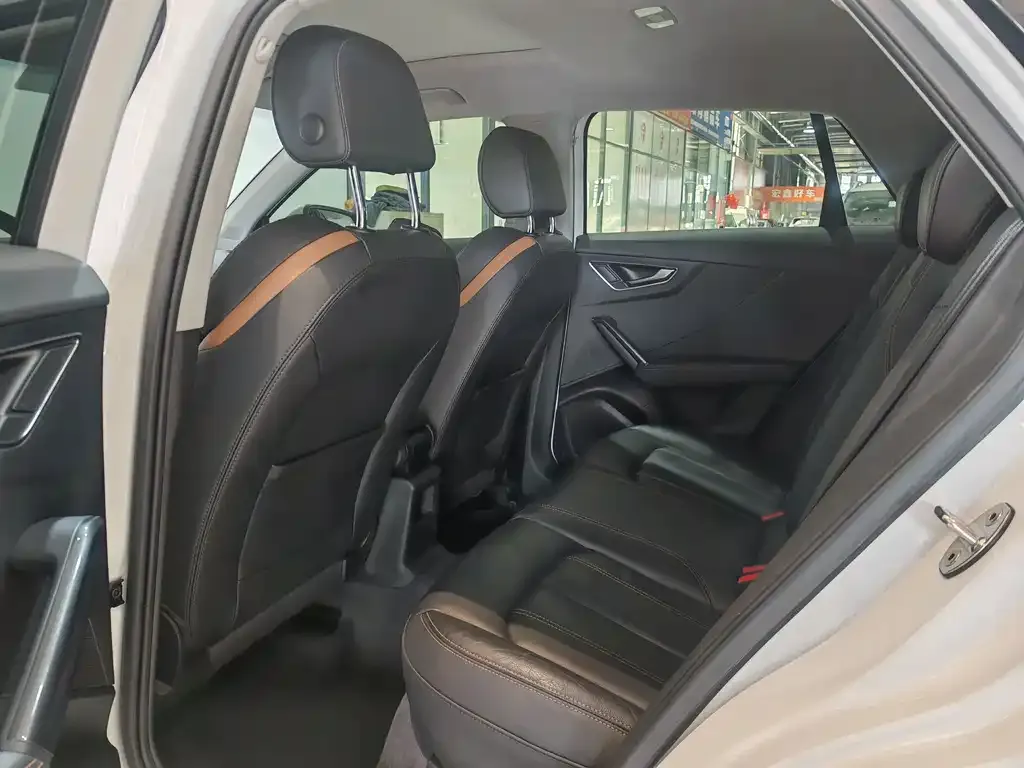 Audi Q2L 2022 из CN, фото 3