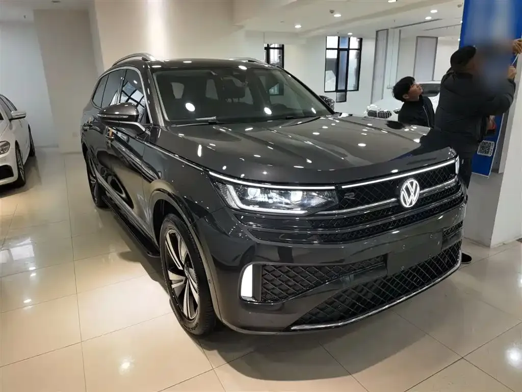 Volkswagen Tavendor 2023 из CN, фото 9