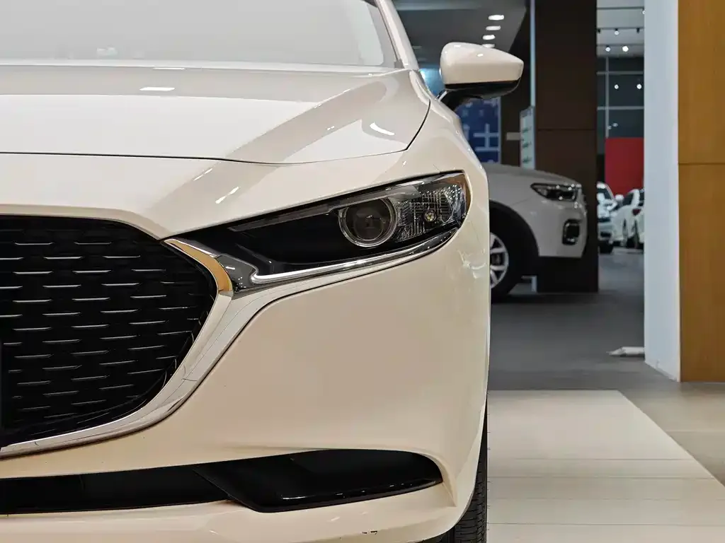 Mazda 3 Axela 2022 из CN, фото 9