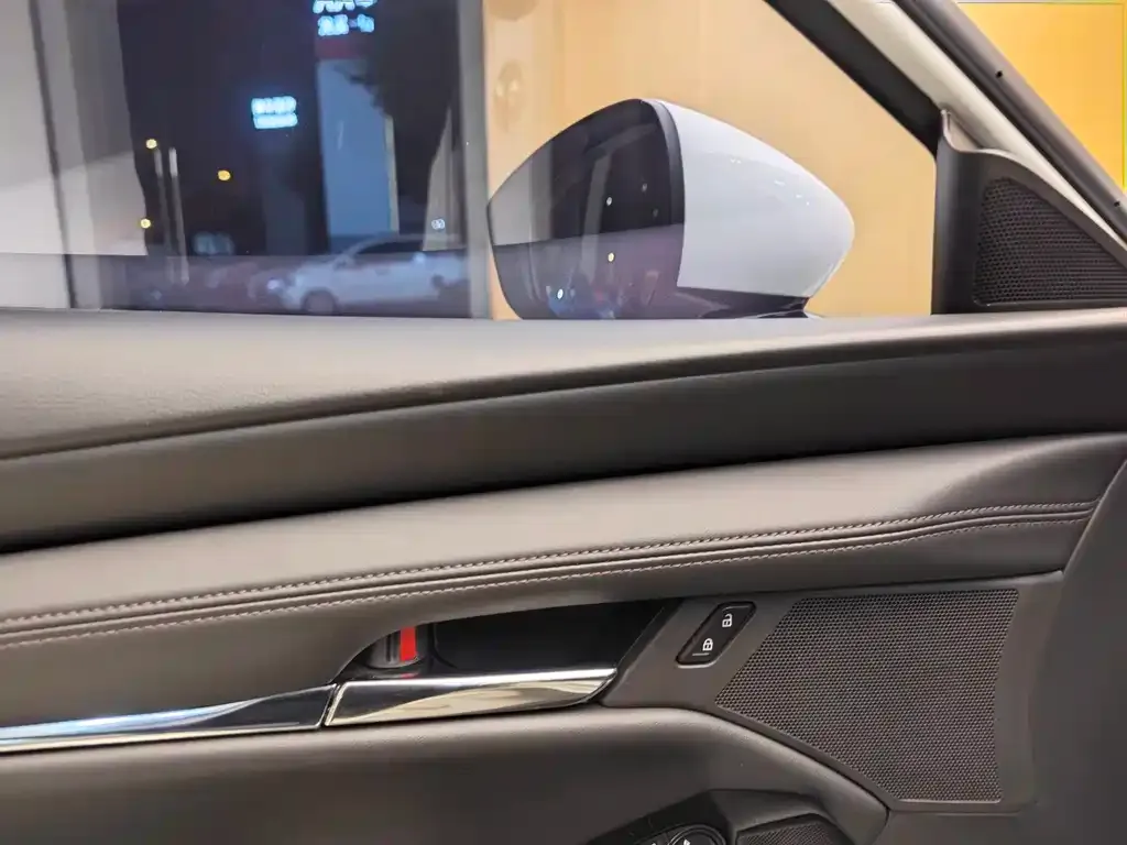 Mazda 3 Axela 2022 из CN, фото 10