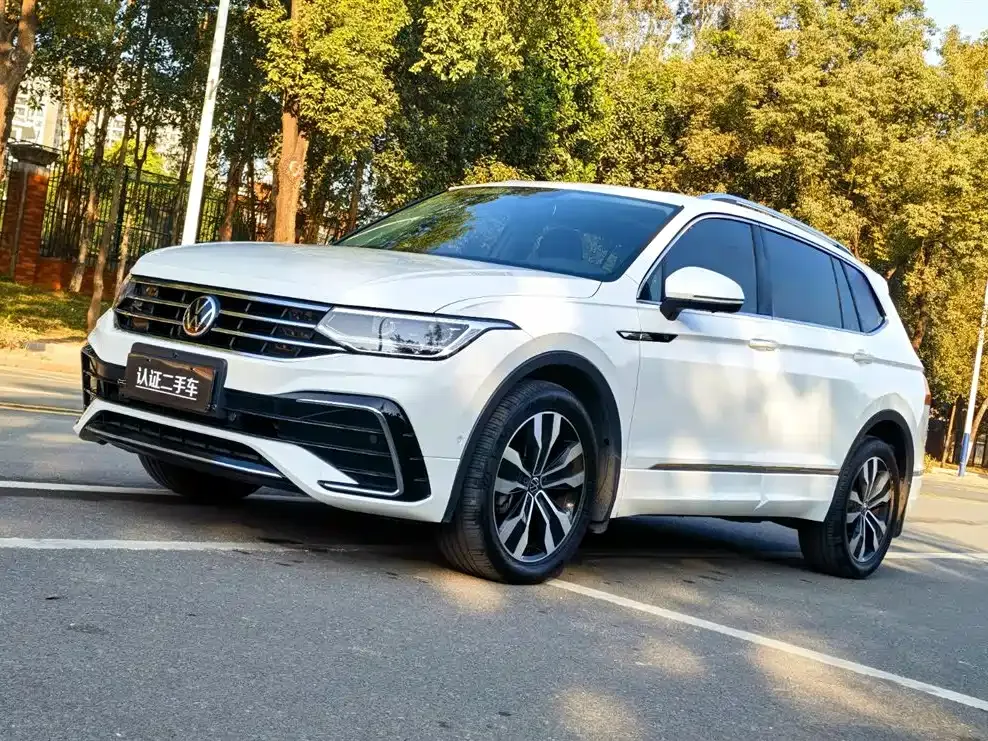 Volkswagen Tiguan L 2022 из CN, фото 1