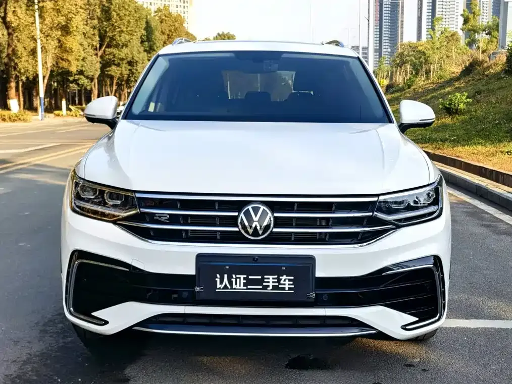 Volkswagen Tiguan L 2022 из CN, фото 7