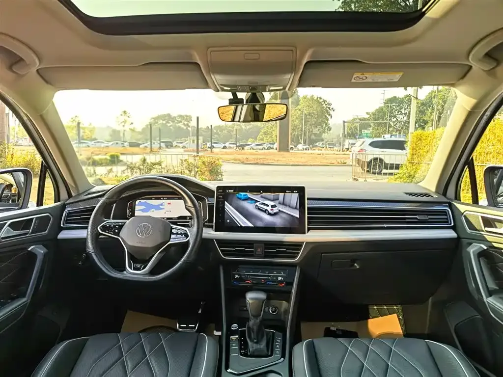 Volkswagen Tiguan L 2022 из CN, фото 8