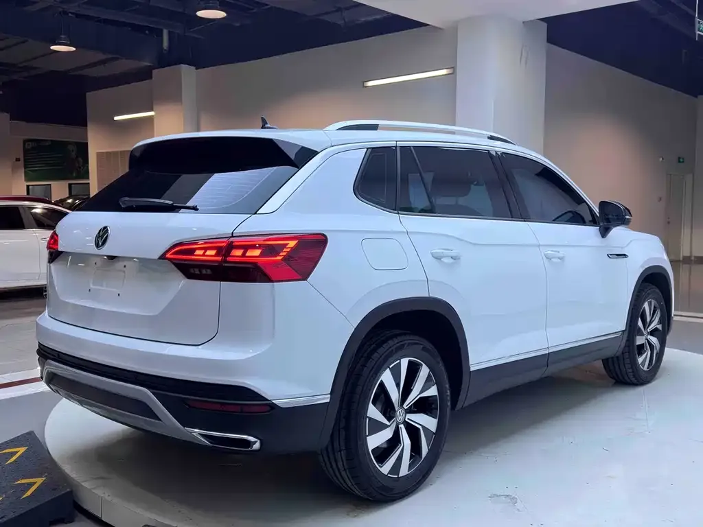 Volkswagen Tayron 2022 из CN, фото 6