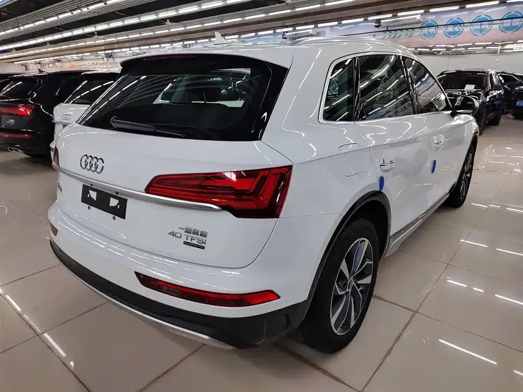 Audi Q5L 2022 из CN, фото 8