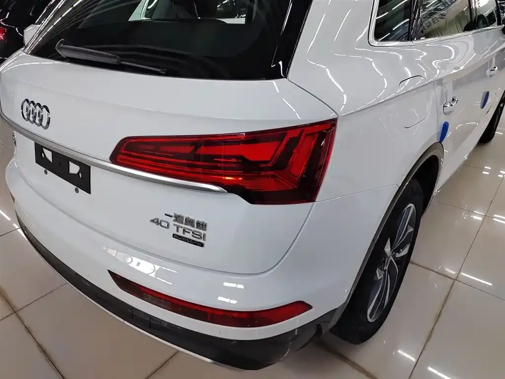 Audi Q5L 2022 из CN, фото 7