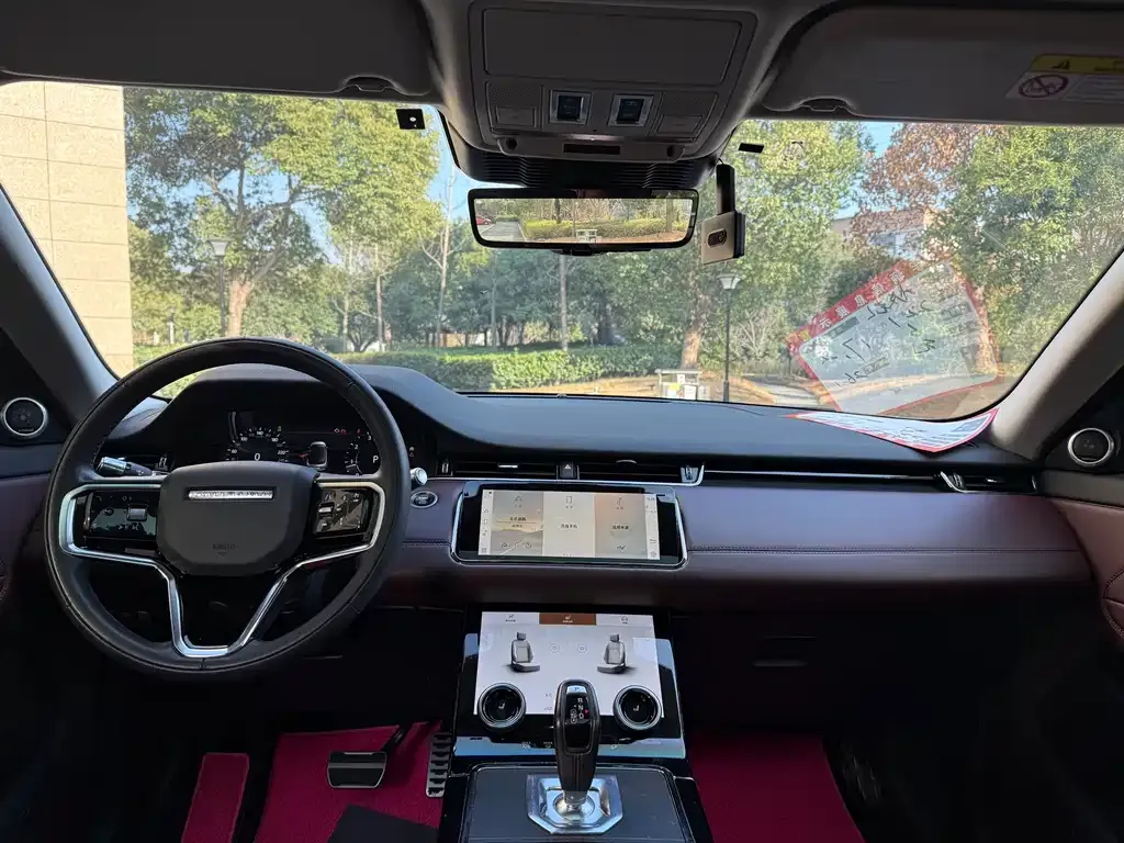 Land Rover Evoque — фото 4