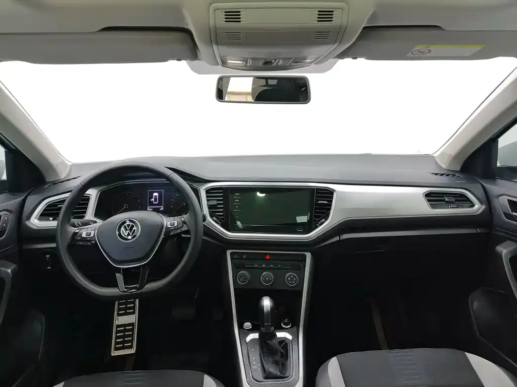 Volkswagen T-Roc 2023 из CN, фото 5
