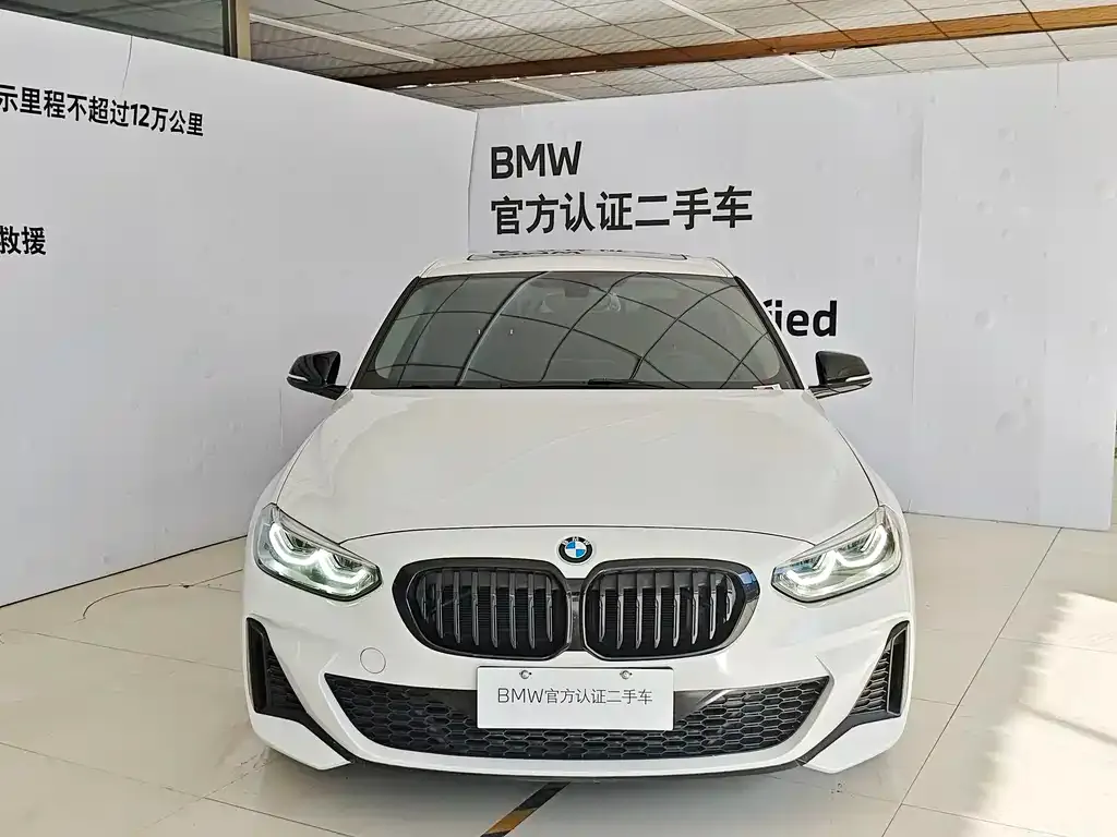 BMW 1 Series 2022 из CN, фото 3