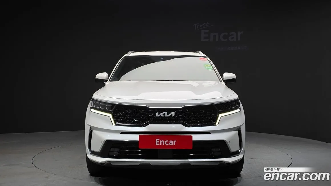 Kia Sorento — фото 6