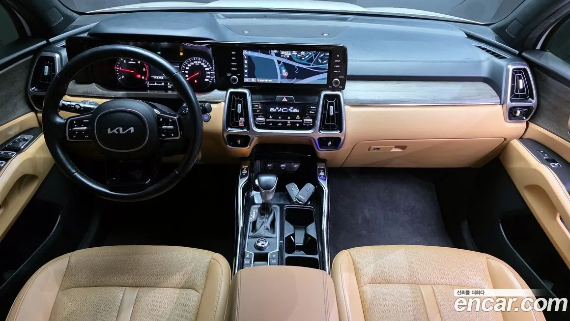 Kia Sorento — фото 9
