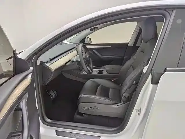 Tesla Model Y 2022 из CN, фото 3