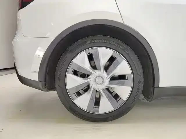 Tesla Model Y 2022 из CN, фото 2
