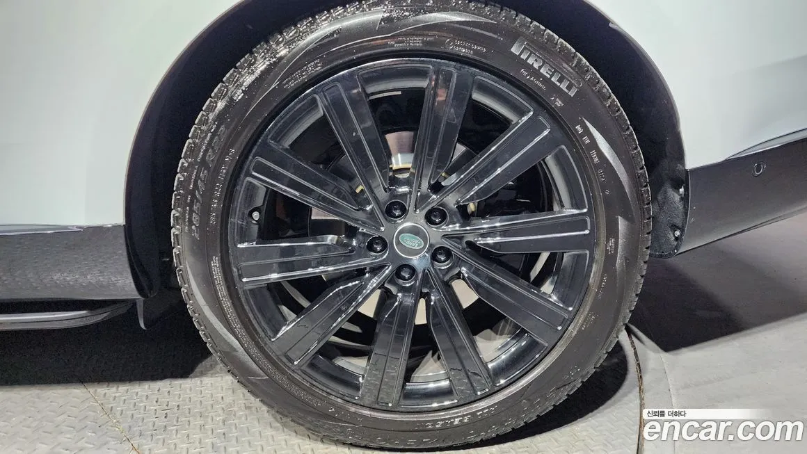 Land Rover Range Rover 2023 из KR, фото 9