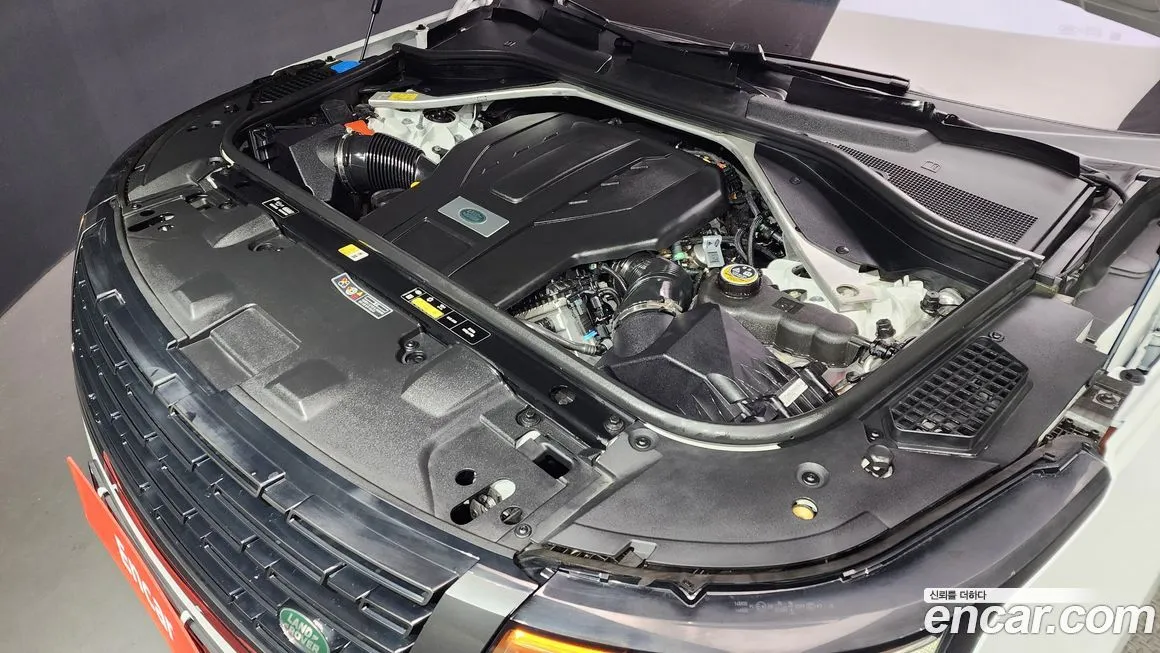 Land Rover Range Rover 2023 из KR, фото 8