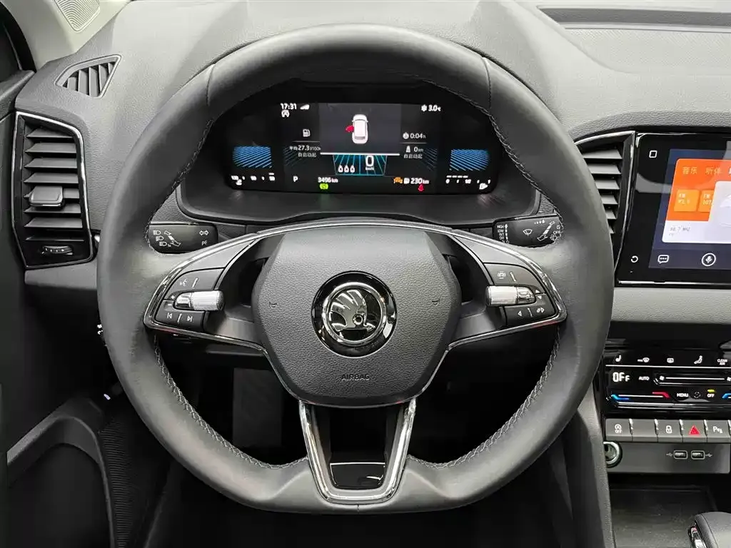 Skoda Karoq 2024 из CN, фото 10