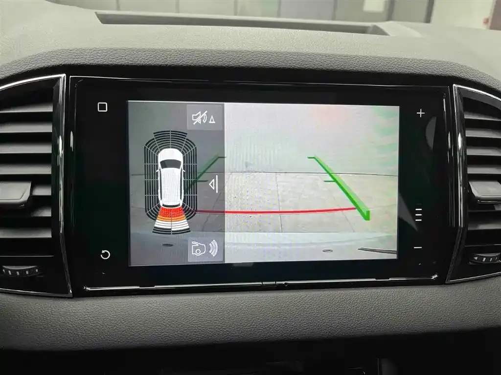 Skoda Karoq 2024 из CN, фото 5