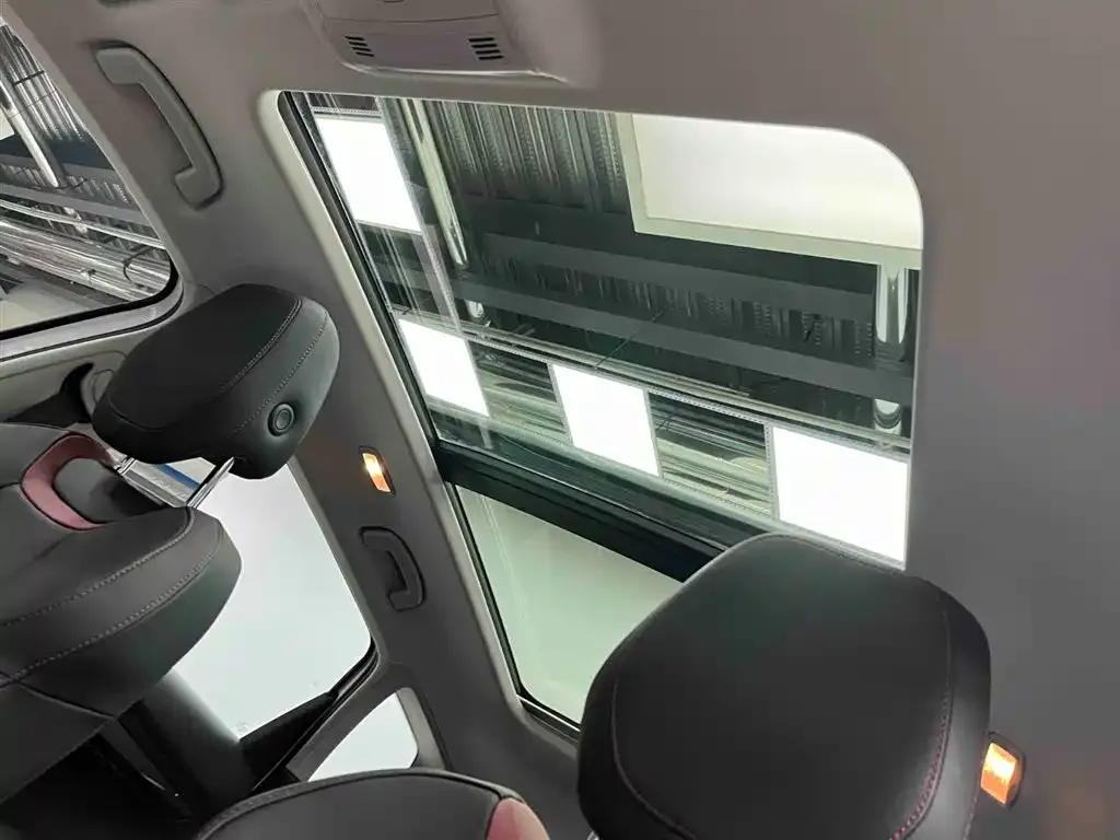 Skoda Karoq 2024 из CN, фото 6