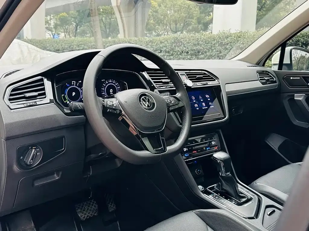 Volkswagen Tiguan L New Energy 2021 из CN, фото 6