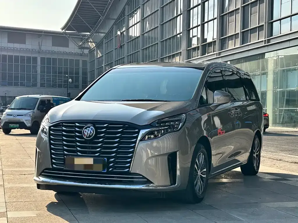Buick GL8 2022 из CN, фото 1