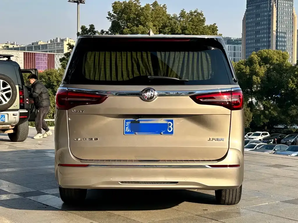 Buick GL8 2022 из CN, фото 5