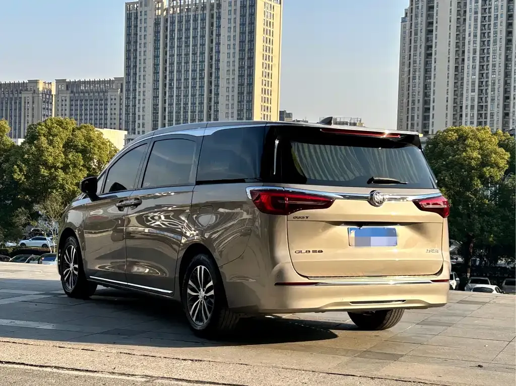 Buick GL8 2022 из CN, фото 9