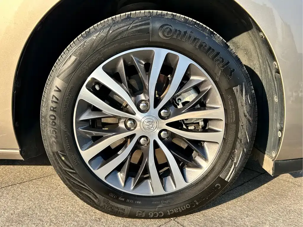 Buick GL8 2022 из CN, фото 6
