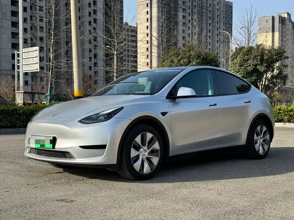 Tesla Model Y 2023 из CN, фото 1
