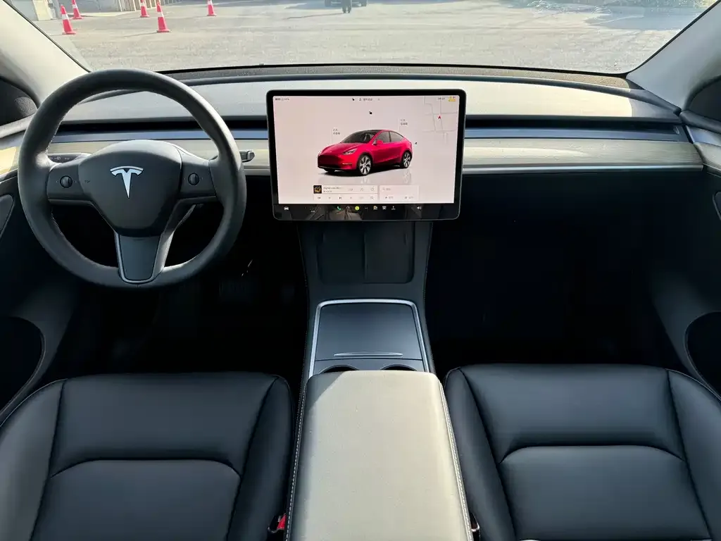Tesla Model Y 2023 из CN, фото 5