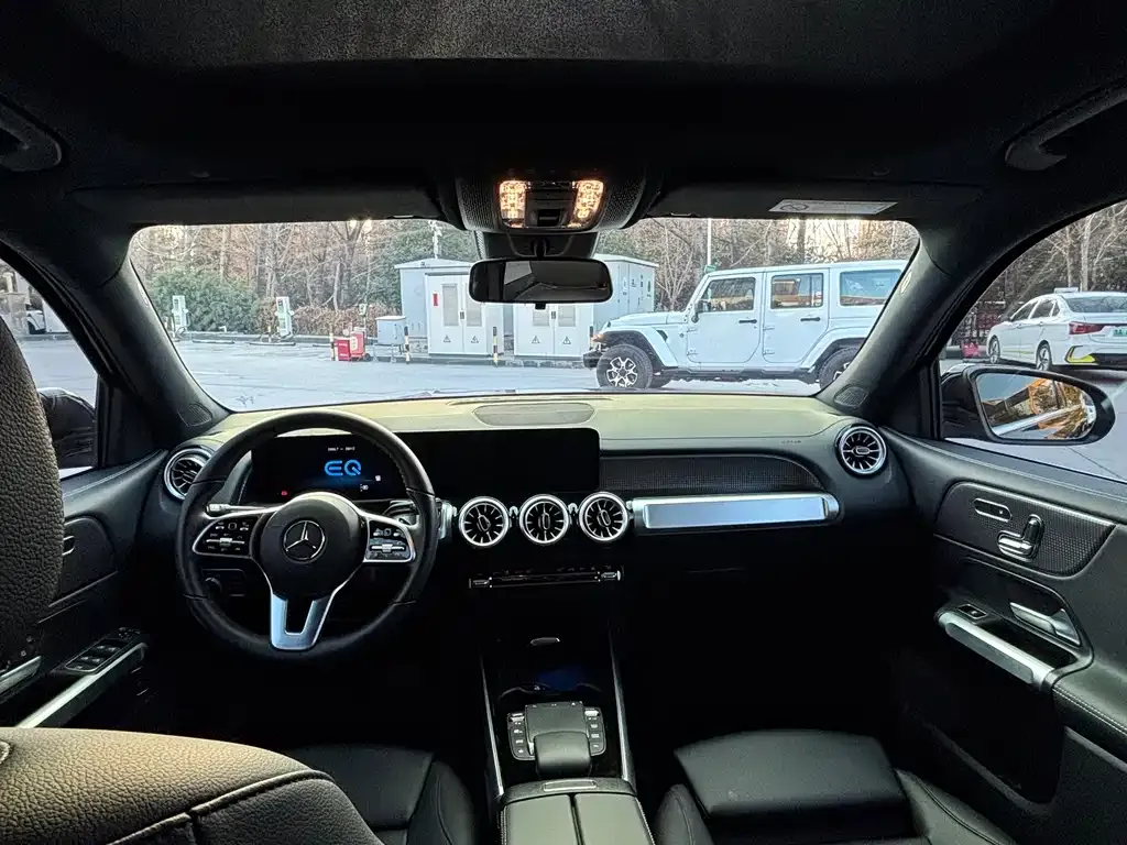 Mercedes-Benz EQB 2023 из CN, фото 8
