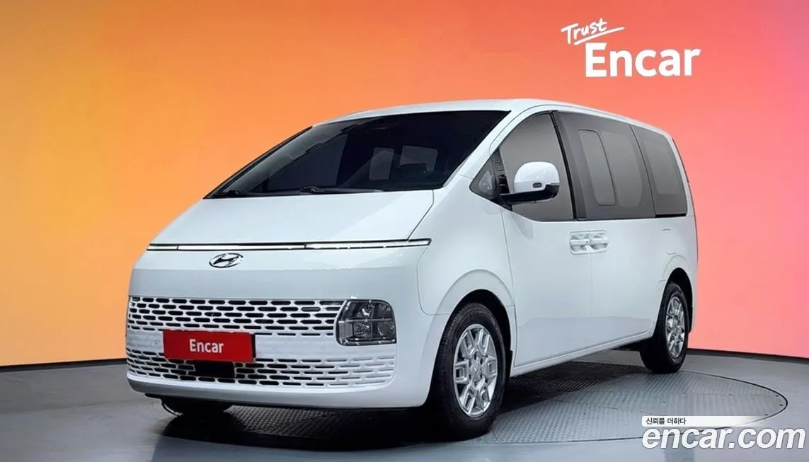 Hyundai Staria 2023 из KR, фото 1