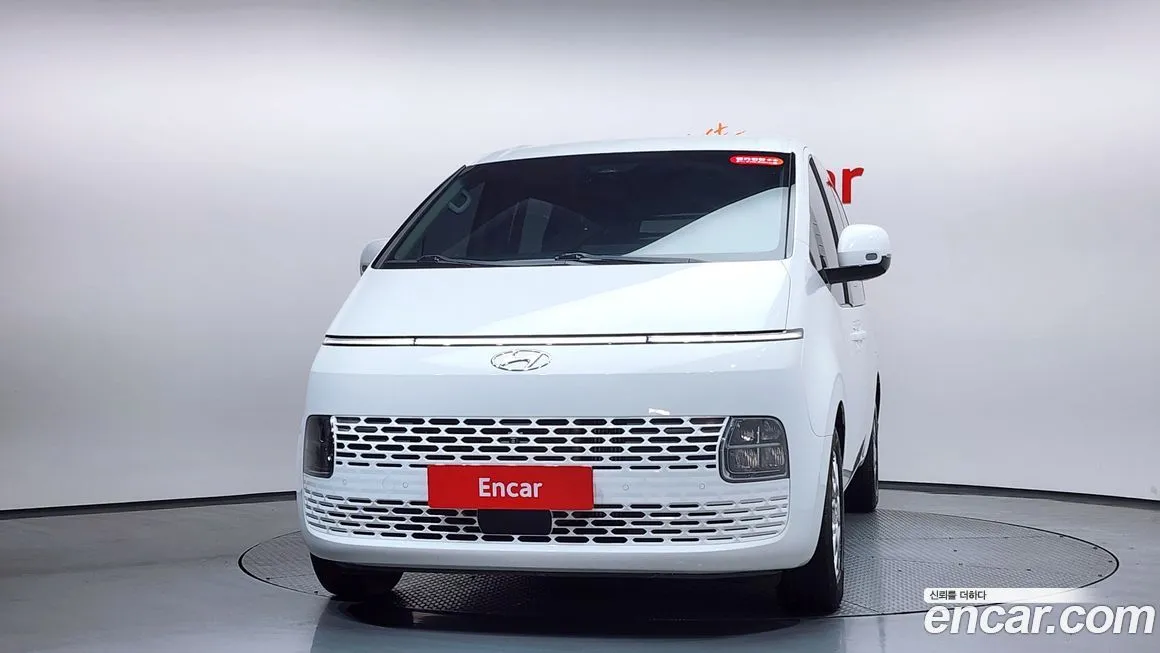 Hyundai Staria 2023 из KR, фото 2