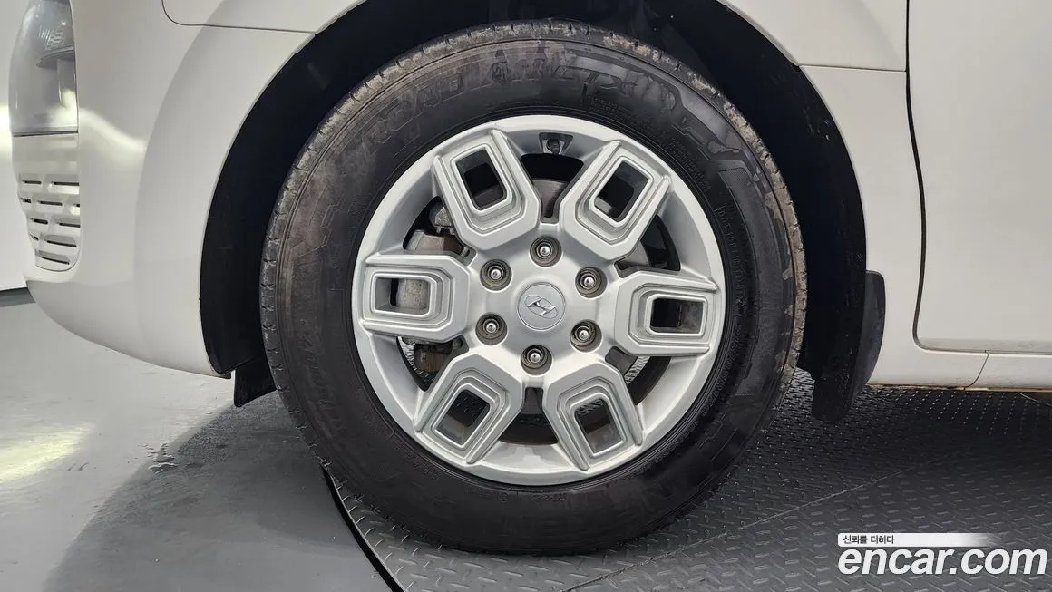 Hyundai Staria 2023 из KR, фото 9